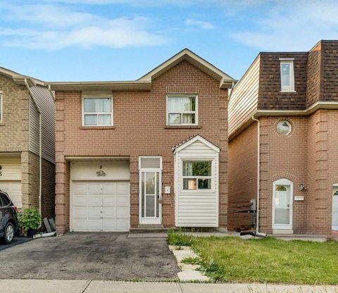 Photo 2 at 5 Kimbercroft Court, Malvern West, Toronto