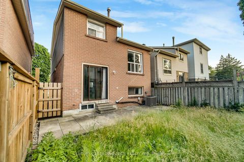 Photo 34 at 5 Kimbercroft Court, Malvern West, Toronto