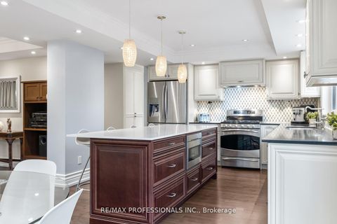 Photo 15 at 164 Morningside Avenue, Swansea, Toronto