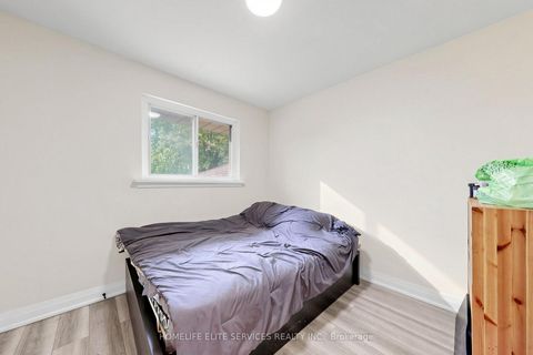Photo 17 at 76 Gooderham Drive, Maryvale, Toronto