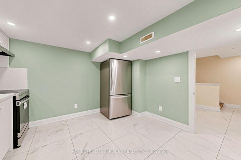 Photo 33 at 76 Gooderham Drive, Maryvale, Toronto