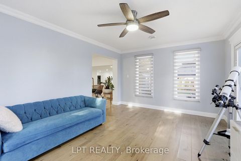 Photo 12 at 9 Noblewood Drive, Nobleton, King