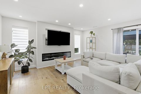 Photo 14 at 9 Noblewood Drive, Nobleton, King