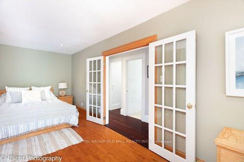 Photo 16 at 53 Savona Drive, Alderwood, Toronto