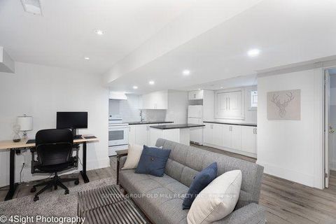 Photo 18 at 53 Savona Drive, Alderwood, Toronto
