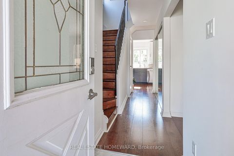 Photo 4 at 162 Bob O'Link Avenue, Glen Shields, Vaughan