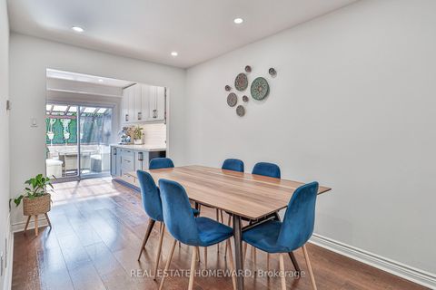 Photo 11 at 162 Bob O'Link Avenue, Glen Shields, Vaughan