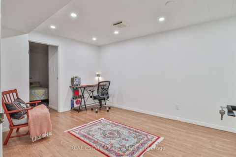 Photo 36 at 162 Bob O'Link Avenue, Glen Shields, Vaughan
