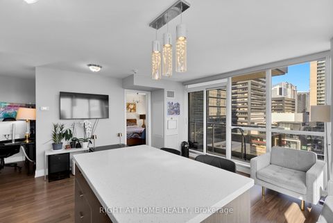 Photo 6 at 904 - 23 Sheppard Avenue E, Willowdale East, Toronto