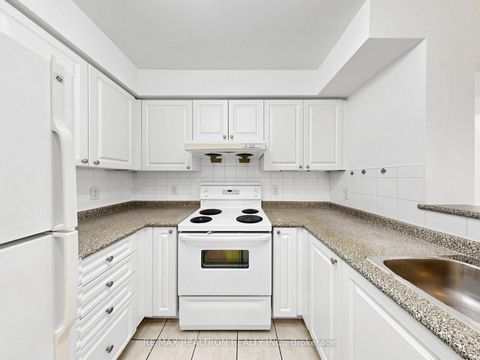 Photo 9 at LPH03 - 20 Olive Avenue, Willowdale East, Toronto