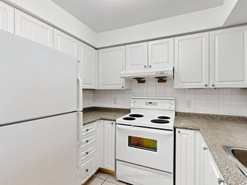 Photo 10 at LPH03 - 20 Olive Avenue, Willowdale East, Toronto