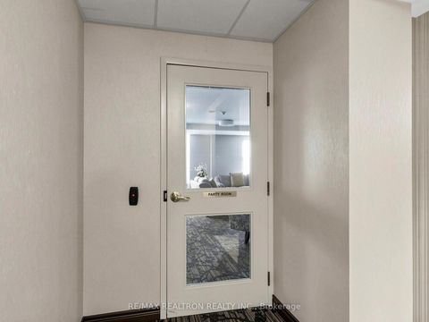 Photo 21 at LPH03 - 20 Olive Avenue, Willowdale East, Toronto