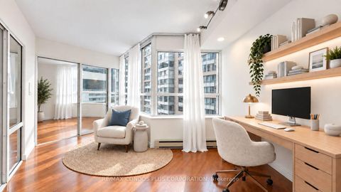 Photo 27 at 702 - 717 Bay Street, Bay Street Corridor, Toronto