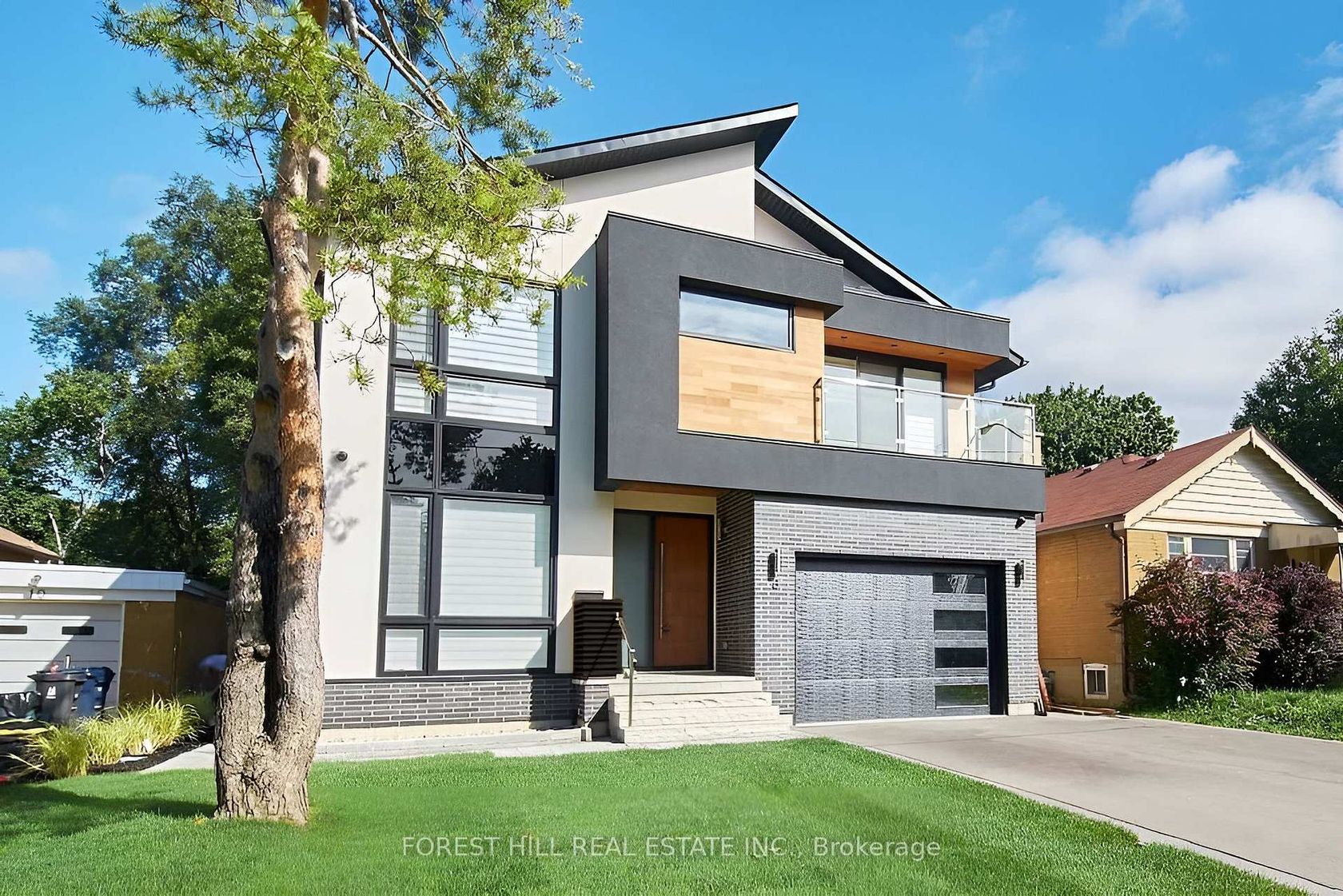 8 Nora Road, City Centre West, Toronto 
