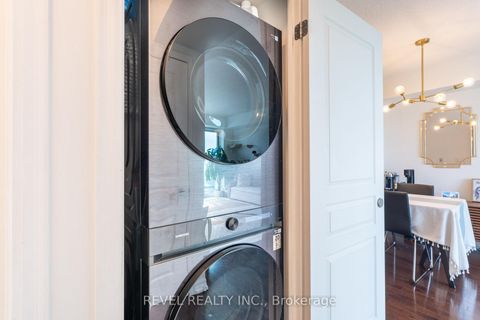 Photo 16 at 603 - 1403 Royal York Road, Humber Heights, Toronto