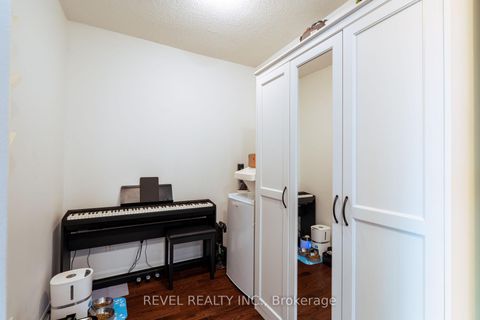 Photo 18 at 603 - 1403 Royal York Road, Humber Heights, Toronto