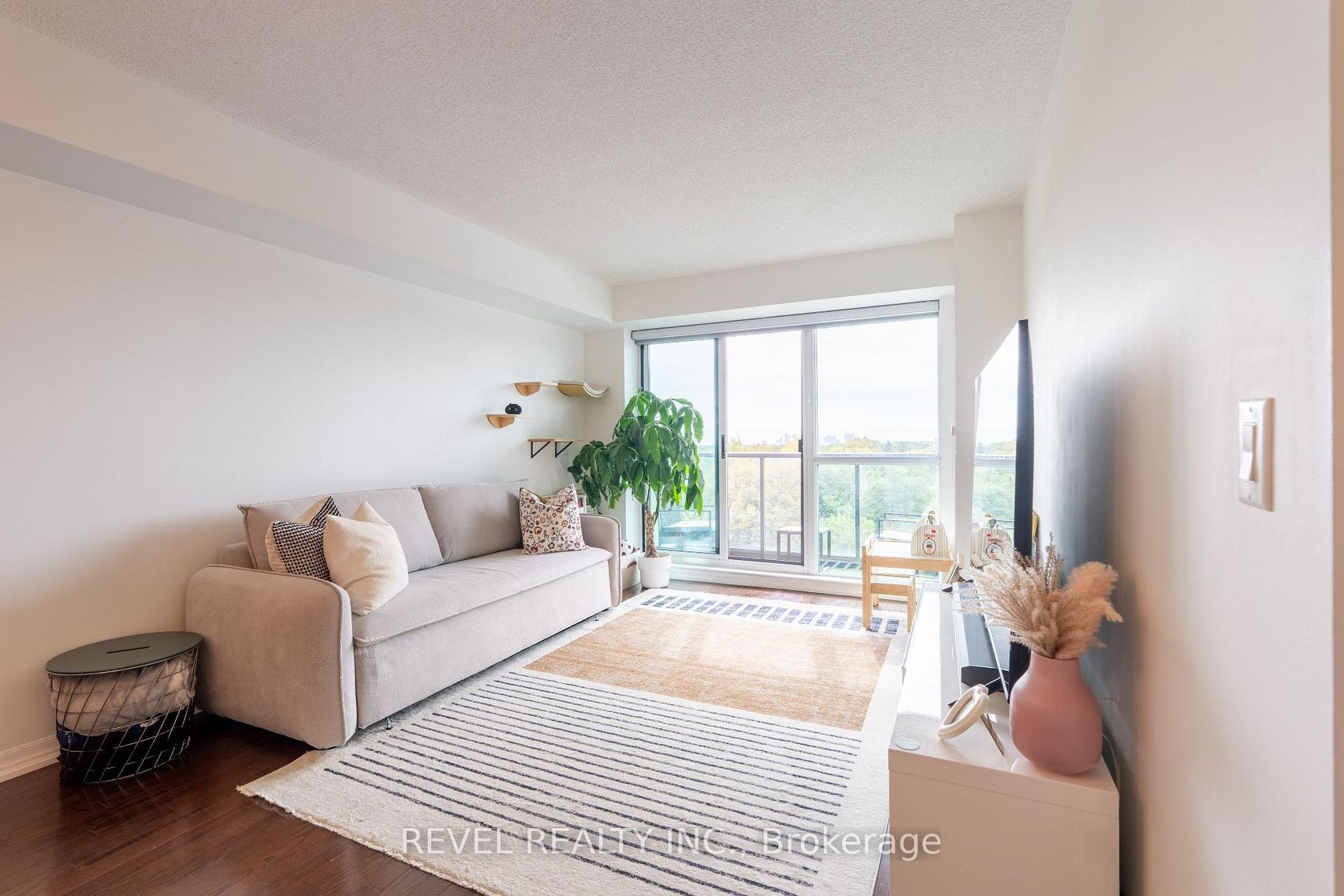 603 - 1403 Royal York Road, Humber Heights, Toronto 