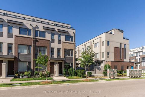 Photo 2 at 162 William Duncan Road, CFB, Toronto