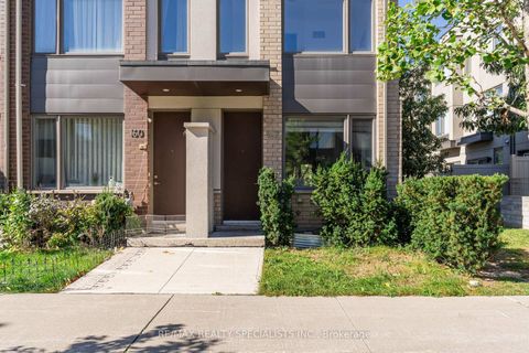 Photo 3 at 162 William Duncan Road, CFB, Toronto