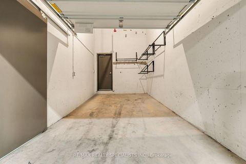Photo 39 at 162 William Duncan Road, CFB, Toronto