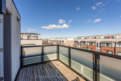 Photo 43 at 162 William Duncan Road, CFB, Toronto