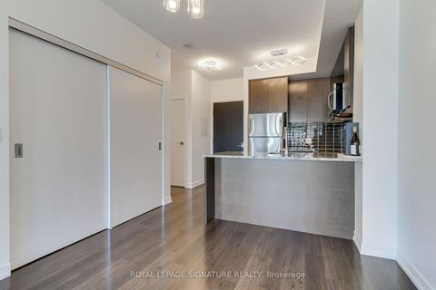 Photo 14 at 1913 - 98 Lillian Street, Mount Pleasant West, Toronto