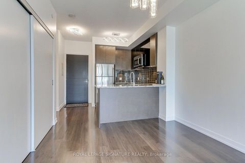 Photo 16 at 1913 - 98 Lillian Street, Mount Pleasant West, Toronto