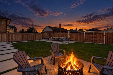 Photo 42 at 17 Exbury Road, CFB, Toronto