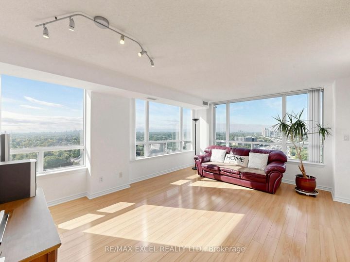 Photo 8 at 2010 - 1 Rean Drive, Bayview Village, Toronto