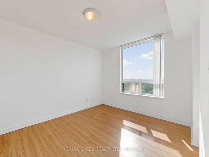 Photo 18 at 2010 - 1 Rean Drive, Bayview Village, Toronto