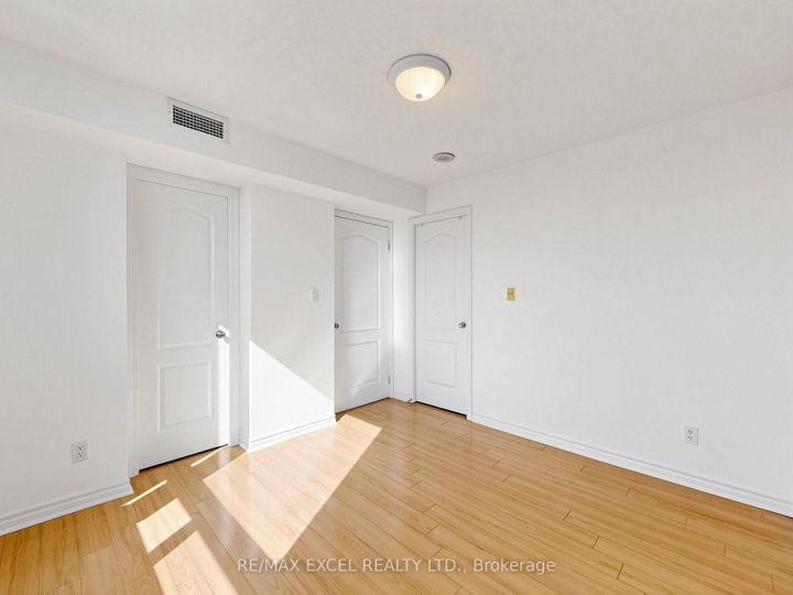 Photo 23 at 2010 - 1 Rean Drive, Bayview Village, Toronto