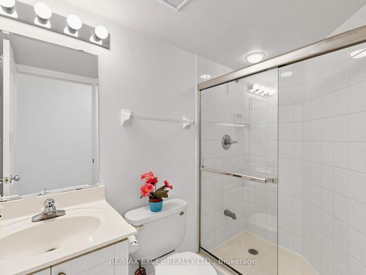 Photo 33 at 2010 - 1 Rean Drive, Bayview Village, Toronto
