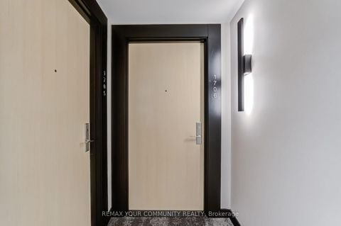 Photo 3 at 1706 - 395 Bloor Street E, North St. James Town, Toronto
