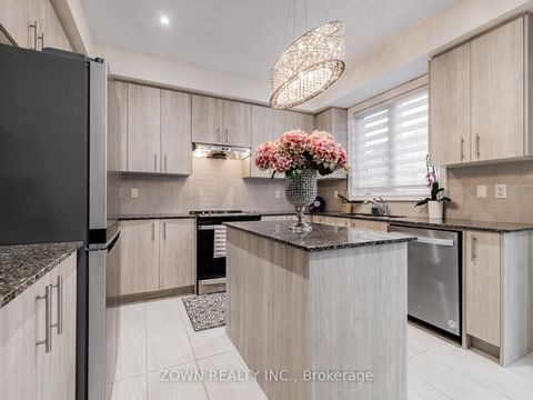 Photo 11 at 1352 Blackmore Street, Alcona, Innisfil