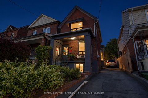 Photo 1 at 211 Blackthorn Avenue, Pellam Park, Toronto