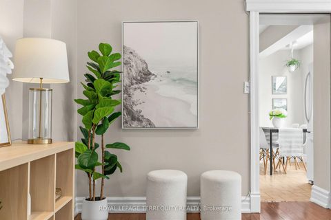 Photo 6 at 211 Blackthorn Avenue, Pellam Park, Toronto