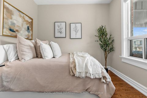 Photo 14 at 211 Blackthorn Avenue, Pellam Park, Toronto