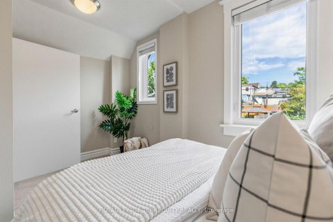 Photo 17 at 211 Blackthorn Avenue, Pellam Park, Toronto