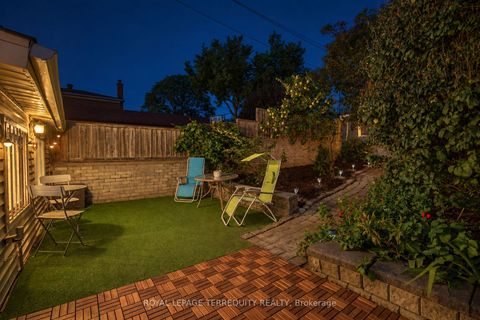 Photo 26 at 211 Blackthorn Avenue, Pellam Park, Toronto
