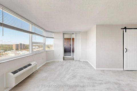 Photo 14 at 1614 - 121 Ling Road, West Hill, Toronto