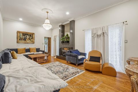 Photo 13 at 176 Old Surrey Lane, South Richvale, Richmond Hill