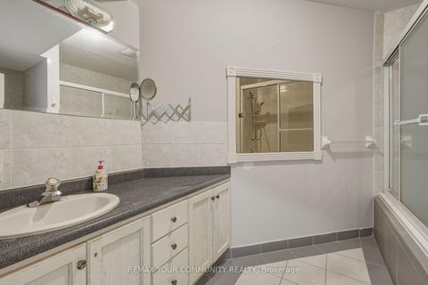 Photo 41 at 176 Old Surrey Lane, South Richvale, Richmond Hill
