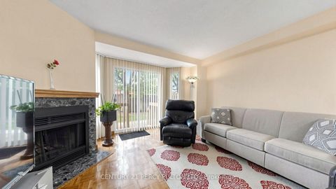 Photo 3 at TH26 - 2472 Eglinton Avenue E, Eglinton East, Toronto
