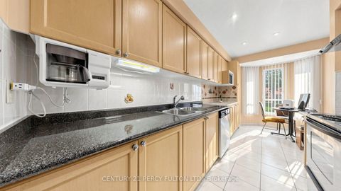Photo 10 at TH26 - 2472 Eglinton Avenue E, Eglinton East, Toronto