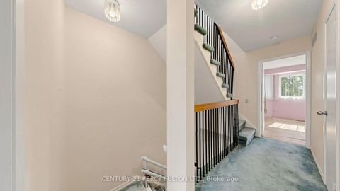 Photo 16 at TH26 - 2472 Eglinton Avenue E, Eglinton East, Toronto