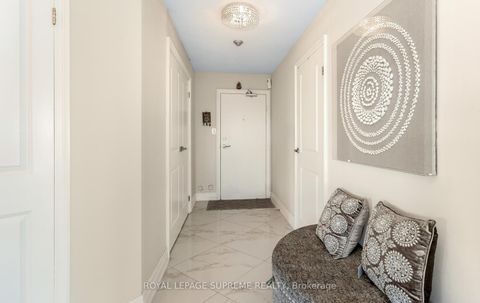 Photo 4 at 1015 - 5 Rowntree Road, Jamestown, Toronto