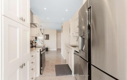 Photo 22 at 1015 - 5 Rowntree Road, Jamestown, Toronto