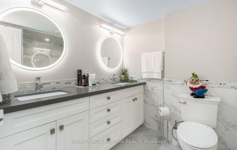 Photo 31 at 1015 - 5 Rowntree Road, Jamestown, Toronto