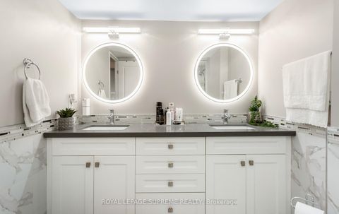 Photo 33 at 1015 - 5 Rowntree Road, Jamestown, Toronto