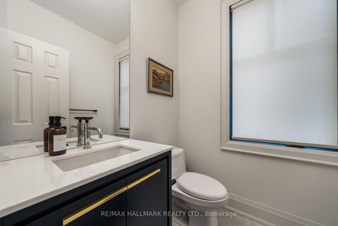 Photo 17 at 54 Theobalds Circle, Mill Pond, Richmond Hill